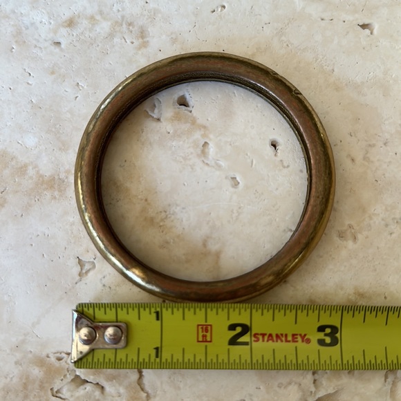 Hard to find CHANEL 2007 "La mode se démode, le style jamais" bracelet w box - Picture 8 of 10